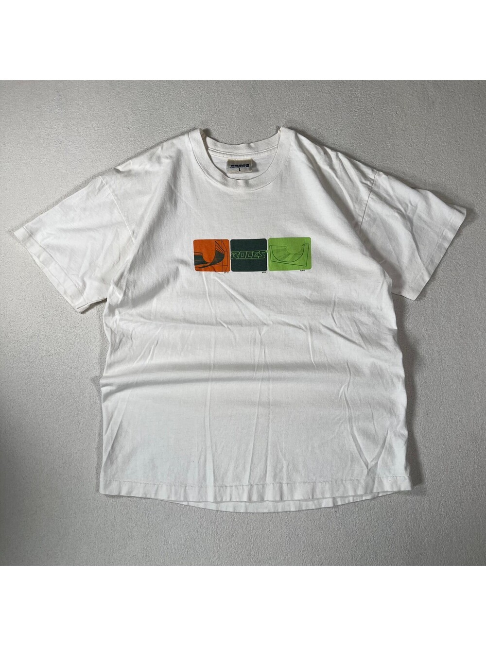 Vintage 90s Roller Skating Roces White Graphic T-Shirt Large